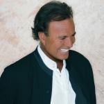 artist image Julio Iglesias El Bacalao Divorcio